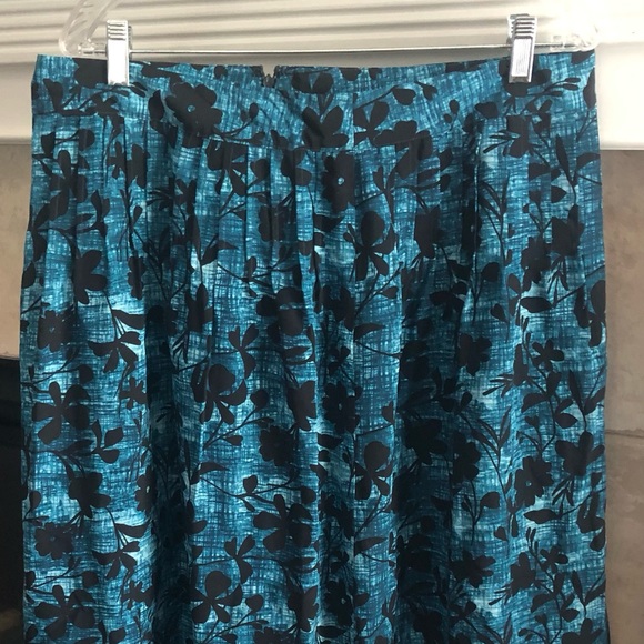 Pendleton Plus Size Black Wool Skirt size 16W 100% Virgin Wool Womens